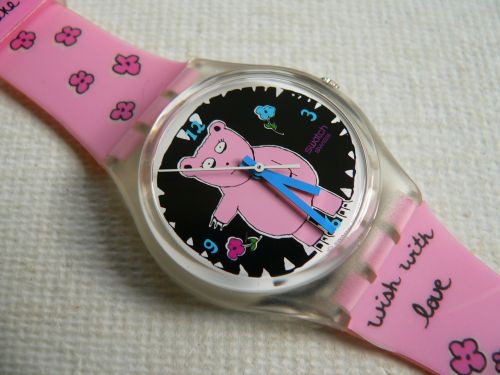 Swatch Piggy The Bear GK367