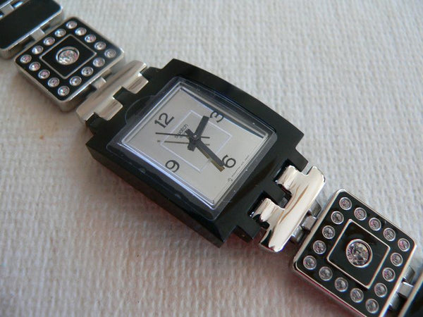 Square Chic Is In SUBB117