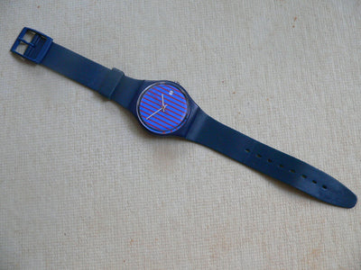 Blue Note with Date GI400 Swatch Watch (Preowned)