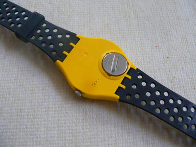 Follow me GJ101 Swatch Watch (Preowned)