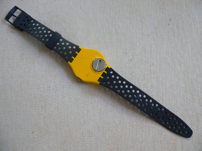 Follow me GJ101 Swatch Watch (Preowned)