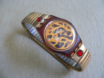 Beaujolais LR109 Swatch Watch (Preowned)