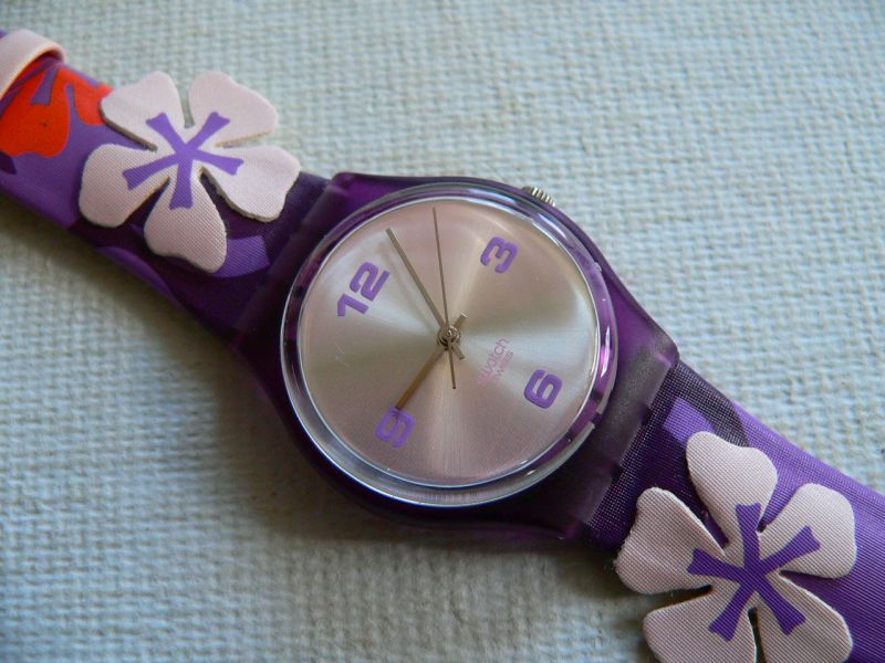 Swatch Fleurs d'Ocean GV116 – swatchandbeyond.com