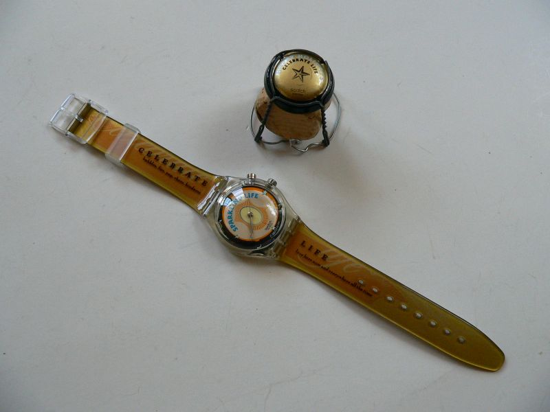 Sparkling Life GZ902PACK Swatch Watch – swatchandbeyond.com