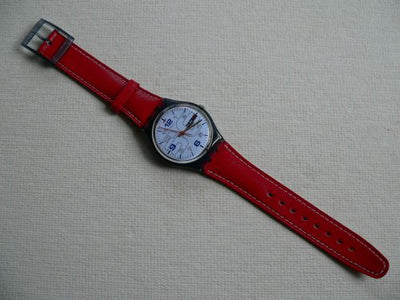 Swatch Red 4 Me GN710