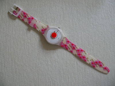 Swatch Papaveri GW120