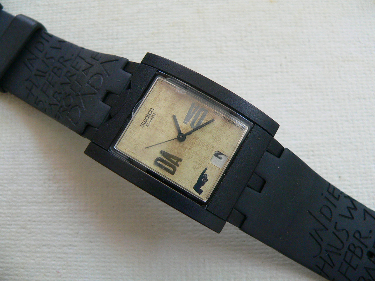 新作　スオッチ　スクエア SQUARE | Swatch®